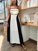 Contrast Trim Maxi Dress