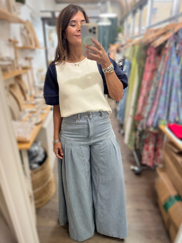 Navy Contrast Sleeves Top