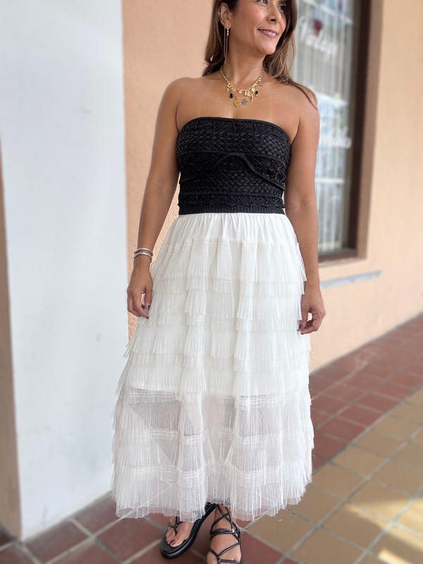 Black Knitted Strapless Top
