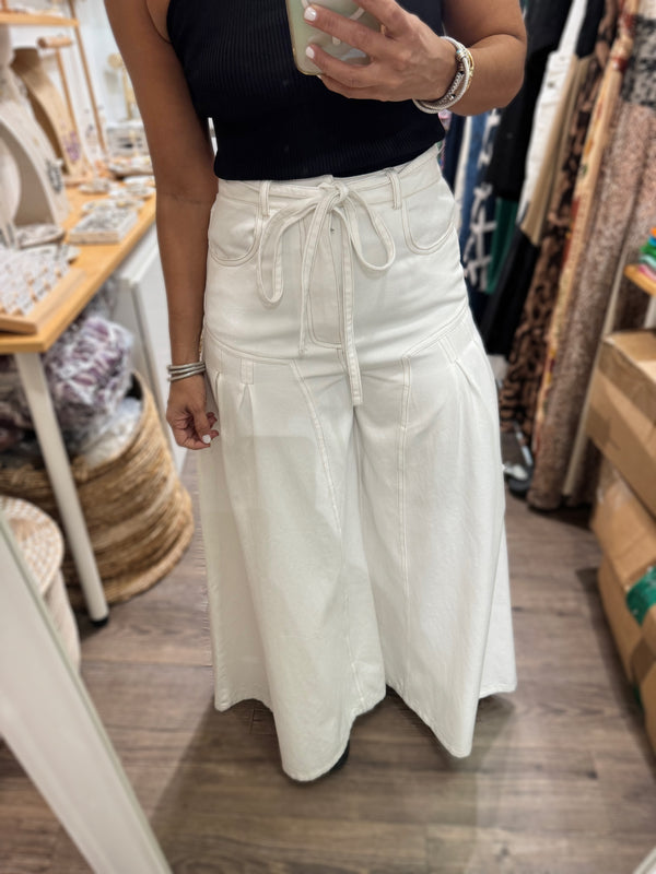 White Wide Leg Jean