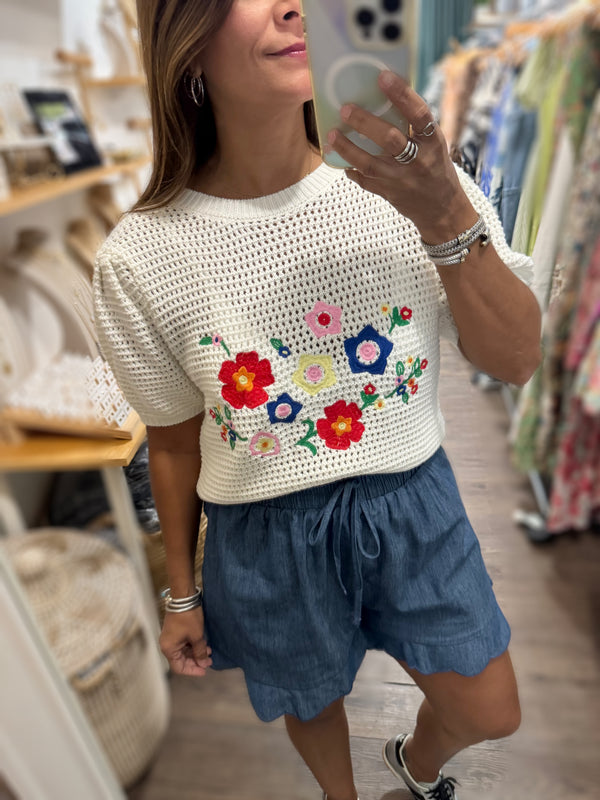 Ivory Knitted Embroidered Flowers Top