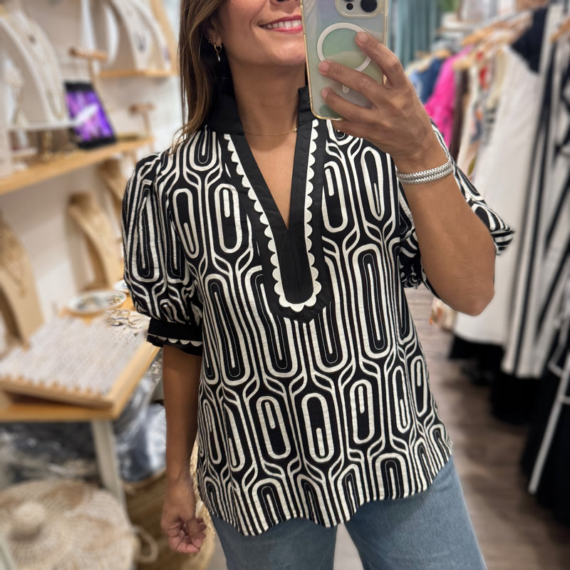 Black & White Geometric Print Top