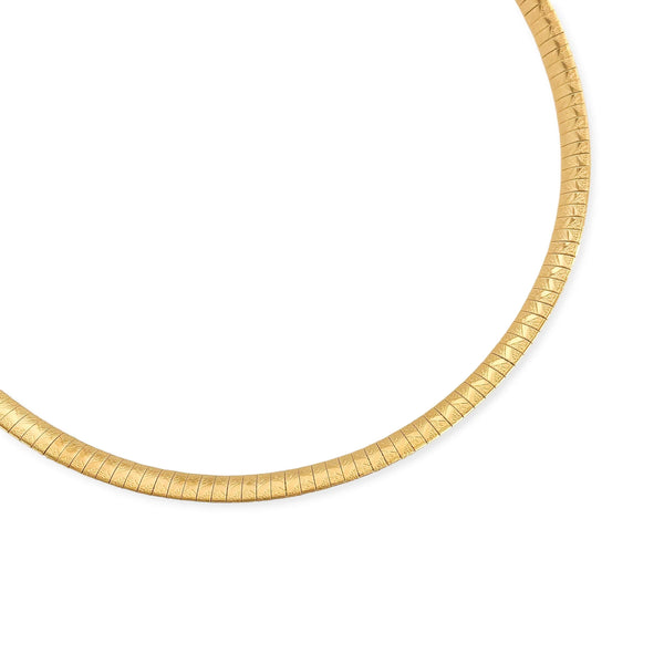 Gold Omega Pattern Chain Necklace (CL)