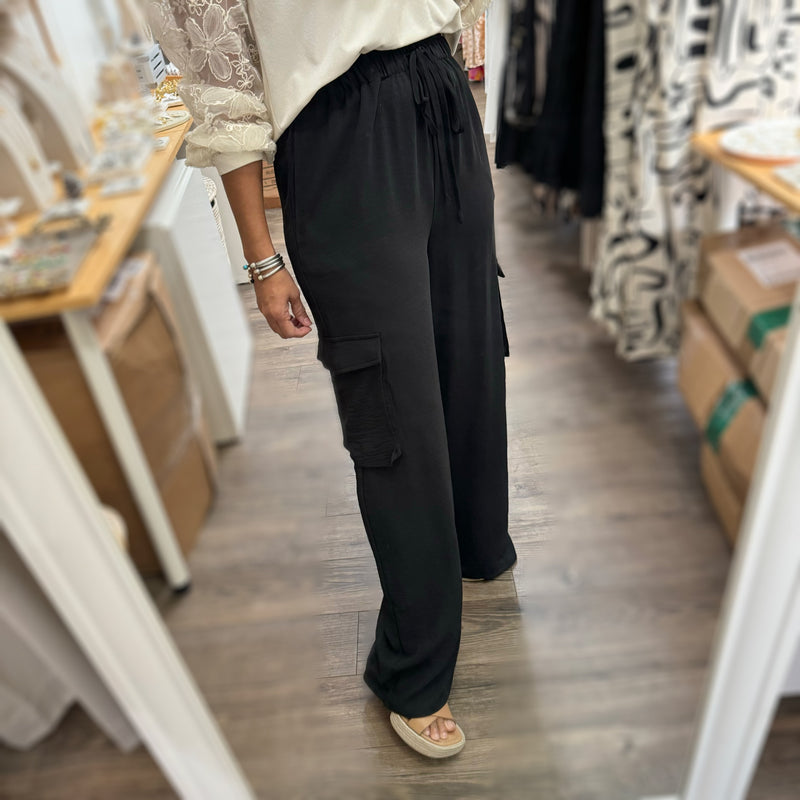 Black Cargo Pants - Peplum Clothing