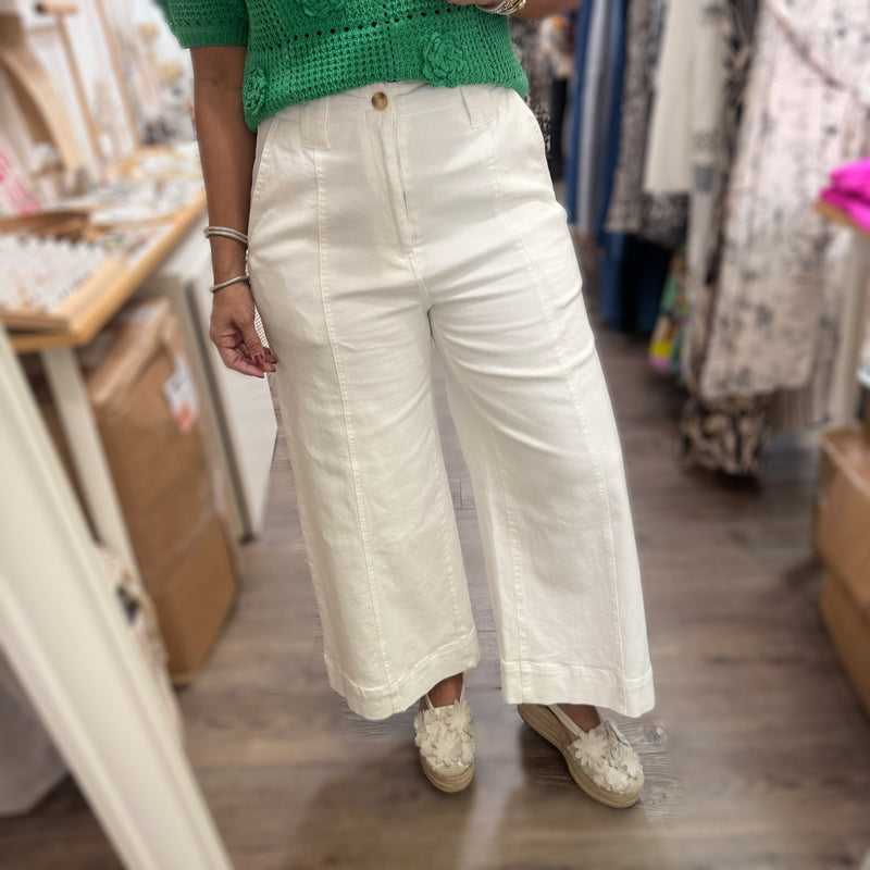 White Denim Cropped Pant - Peplum Clothing